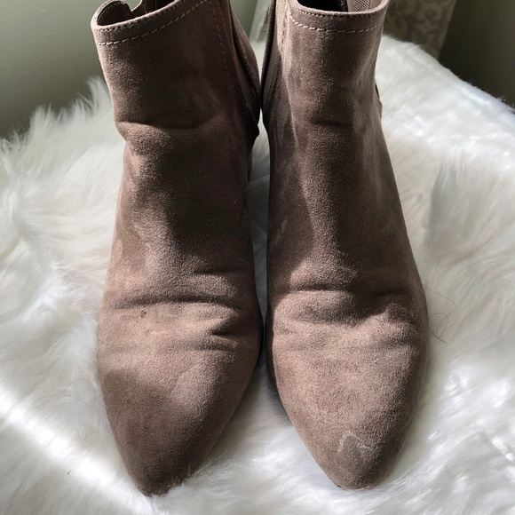 Taupe Suede Slip-On Boots- Unisa Size 8 - Picture 10 of 10